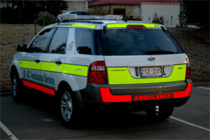 Ford Territory-Fluorescent High Visibility-ACT Ambulance-www.ambulancevisibility.com-John Killeen