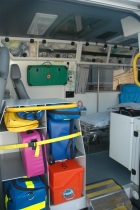 080509112822_ACT_Intensive_Care_Ambulance-Side-Interior-www.ambulancevisibility.com-John_Killeen